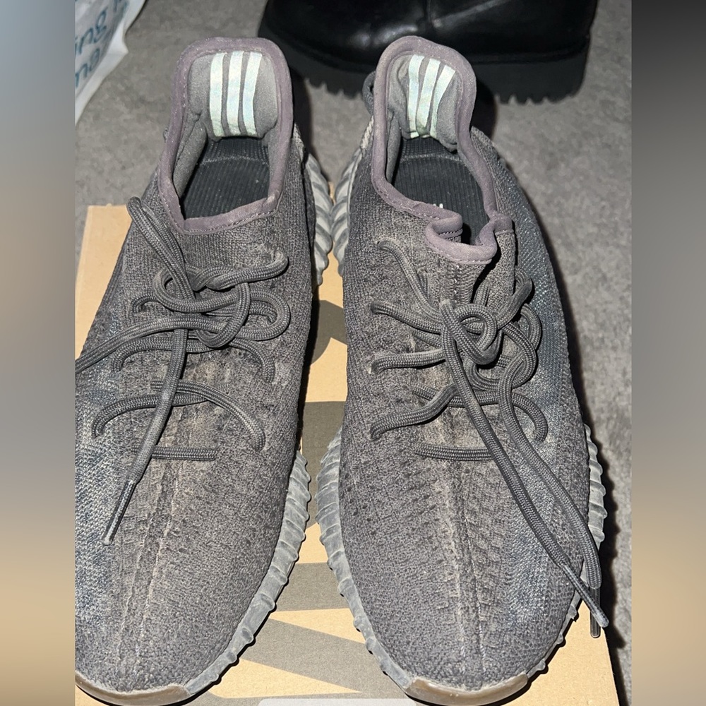 Used Yeezy 350